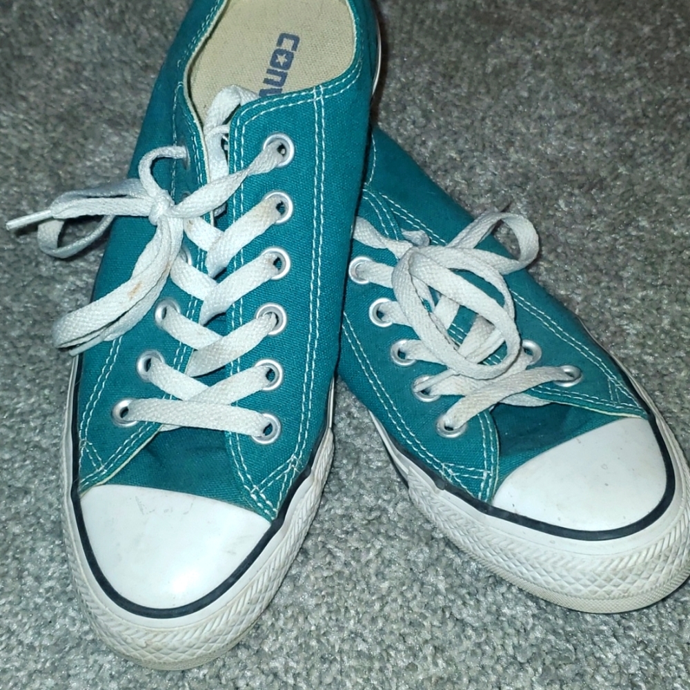 Turquoise converse woman's size 7